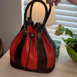 SOLD ✅SOLD SOLD  Valentina Made In Italy Bucket Bag